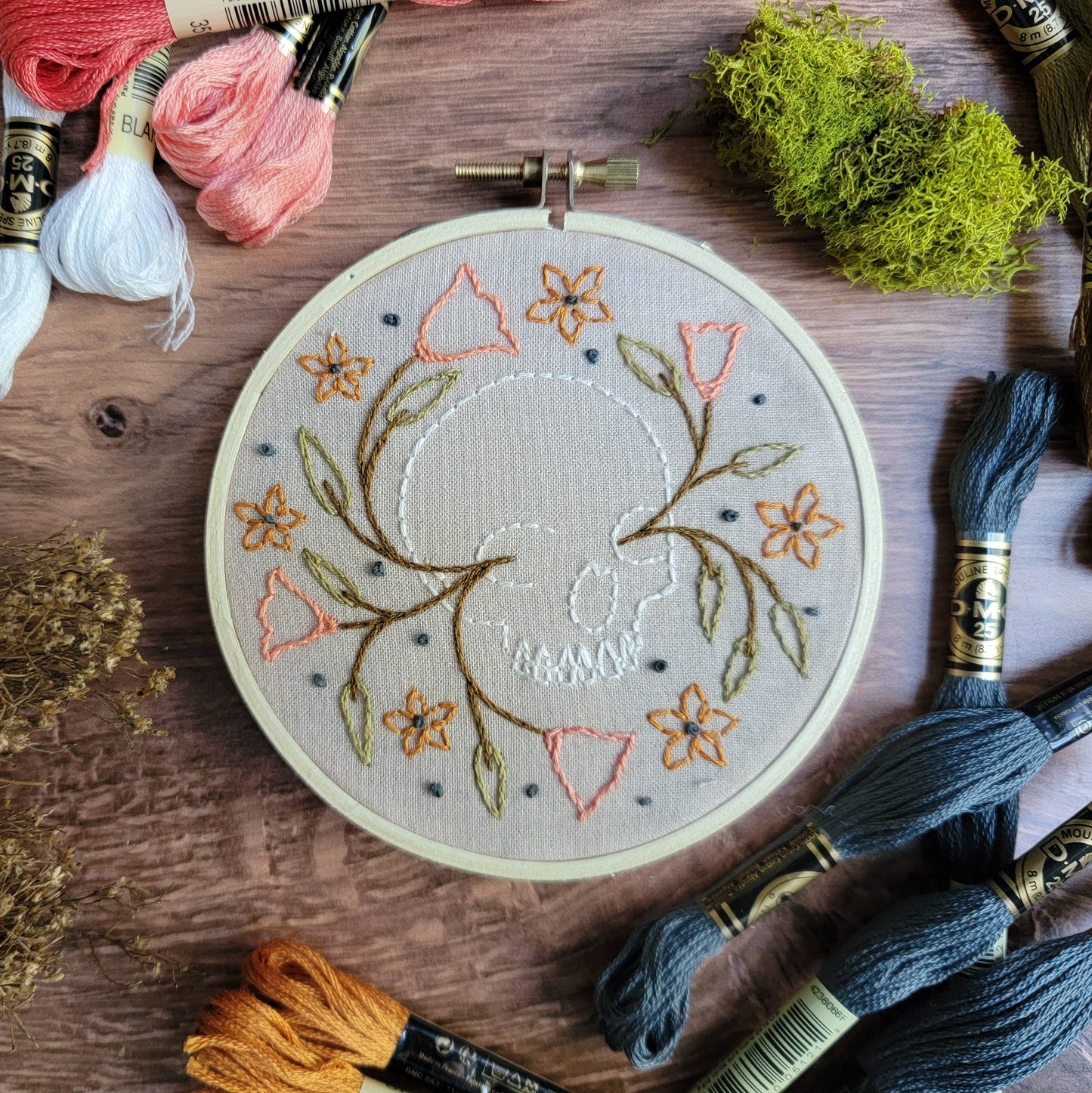 Skull Embroidery Kit