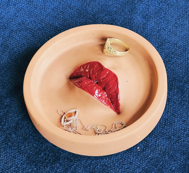 Fair Kiss Me Incense Burner