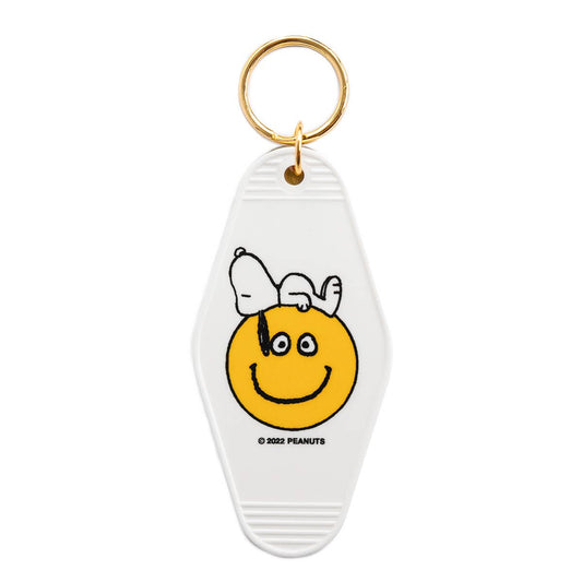 Snoopy Smiley Motel Keychain